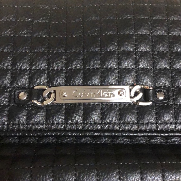 NEW MARKDOWN!!! EUC Calvin Klein Black Leather Shoulder Bag - Picture 3 of 6